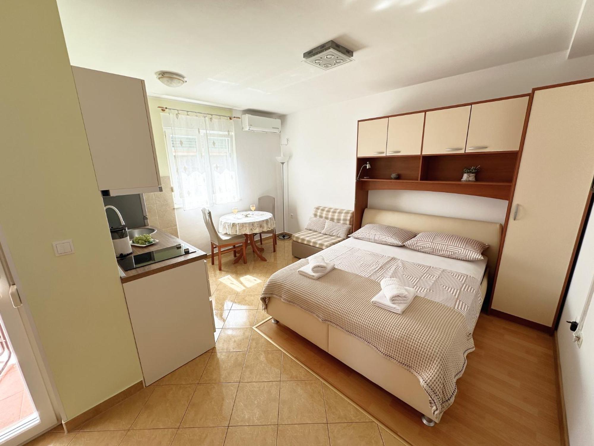 Apartments Vila Miranda Vodice Exterior foto